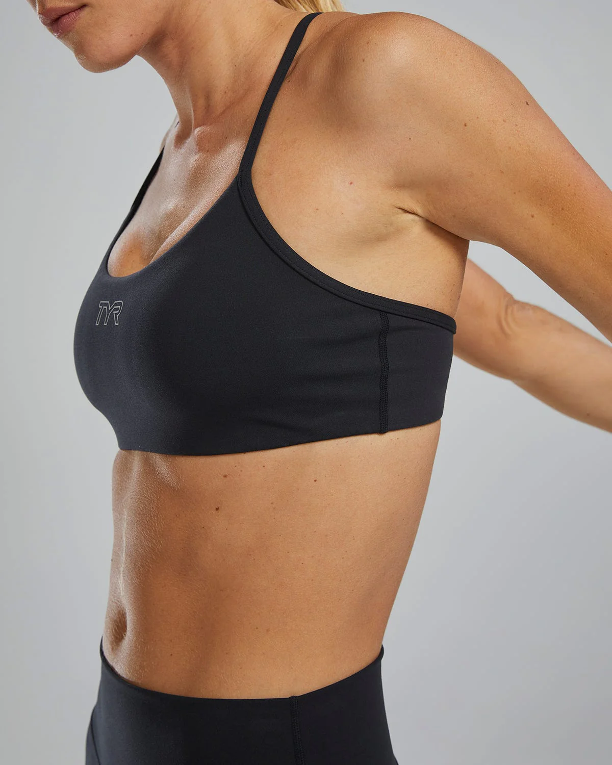 Joule Elite⢠Women's Scoop Neck Sports Bra - Solid - Image 6