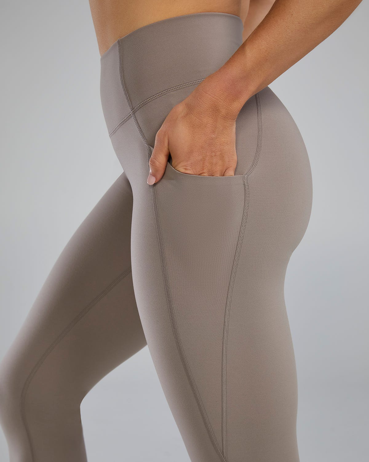 Joule Elite⢠Women's High-Rise 25" Pocket Leggings - Solid - Image 46