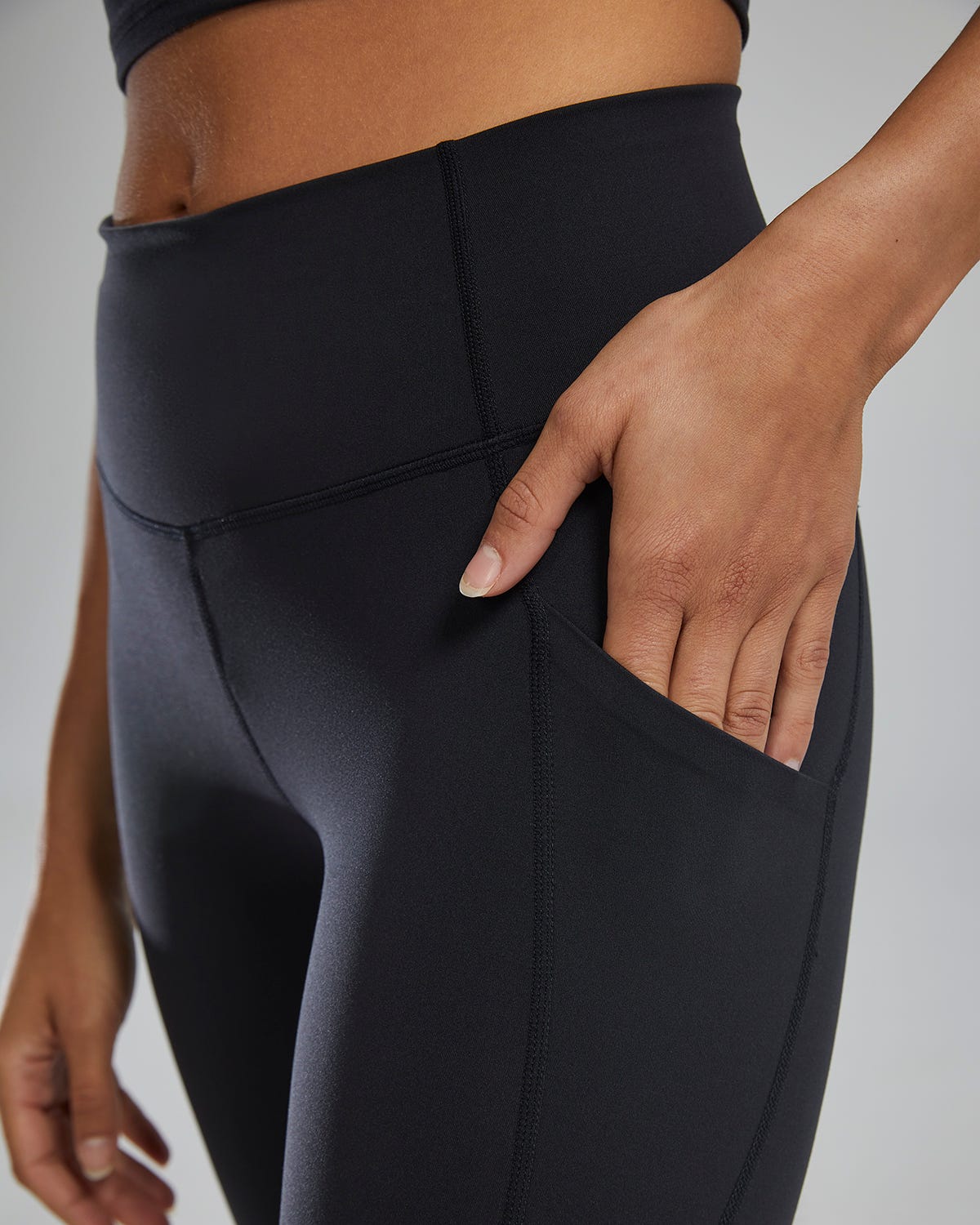 Joule Elite⢠Women's High-Rise 25" Pocket Leggings - Solid - Image 6