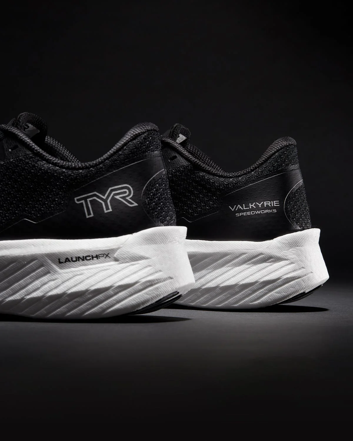 Men's Valkyrie Speedworks Runner - Image 9