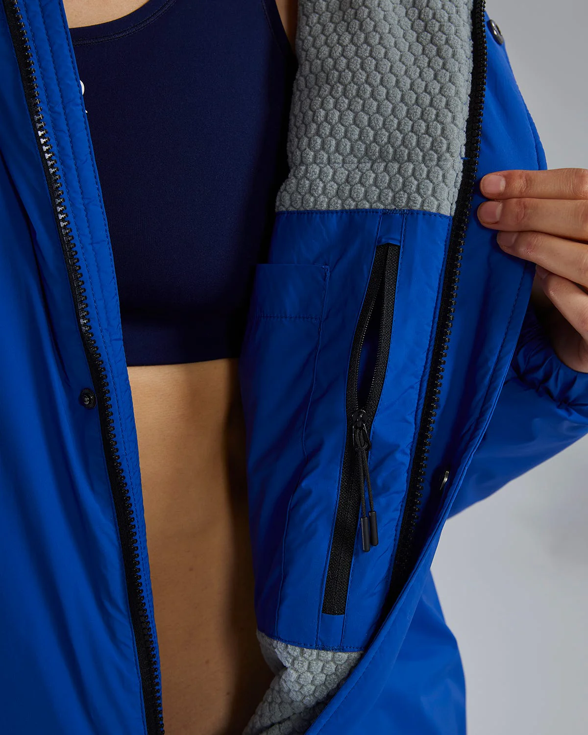 Tech Women's Hydrosphere Parka - Image 26