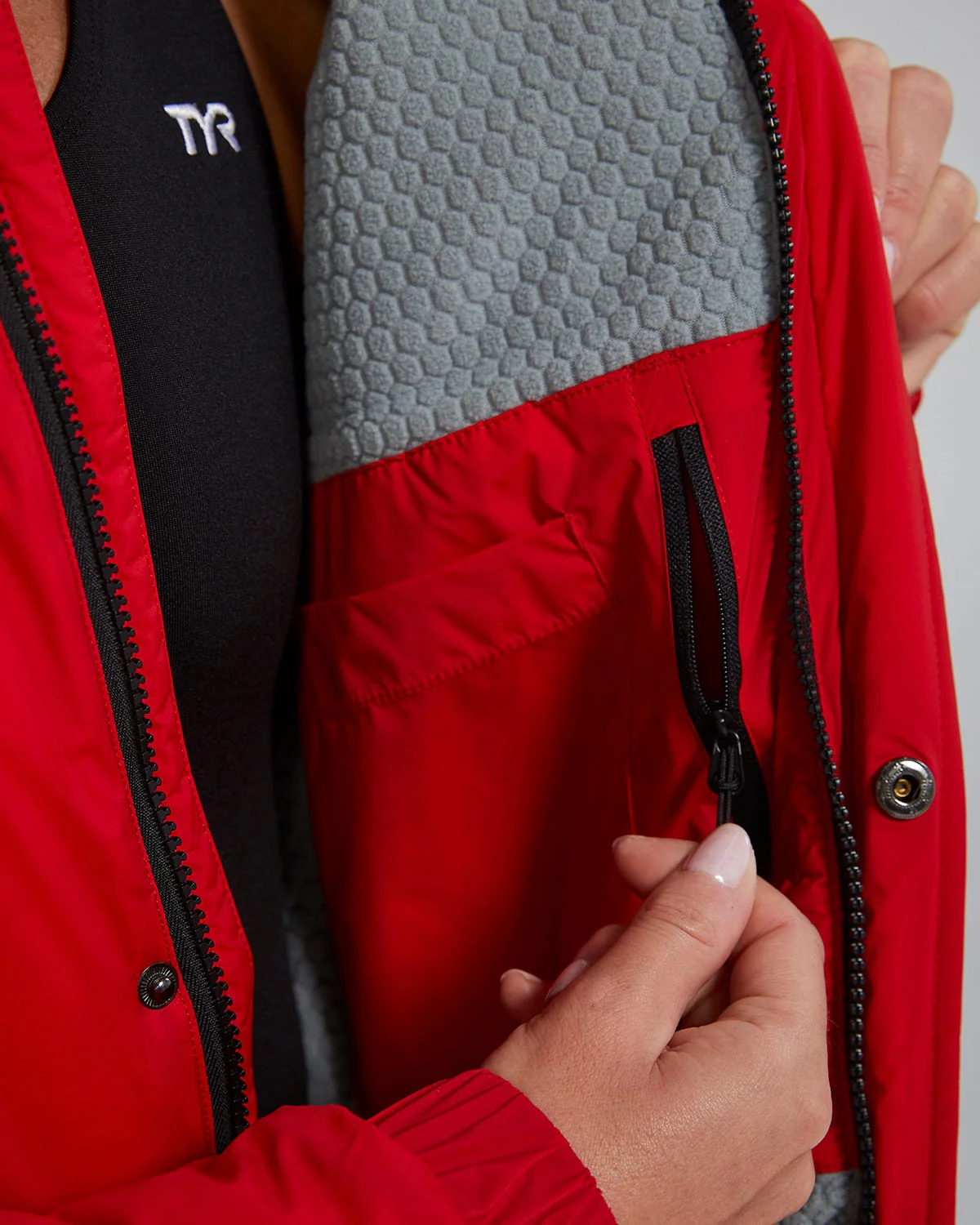 Tech Women's Hydrosphere Parka - Image 35