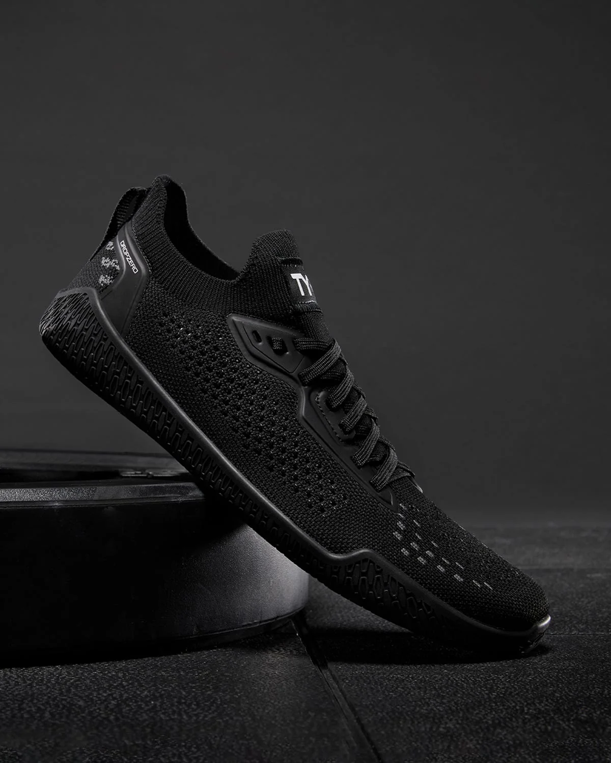 Women's DropZero Barefoot Trainer - Image 9